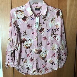 NWT tamari blush floral print button up top medium